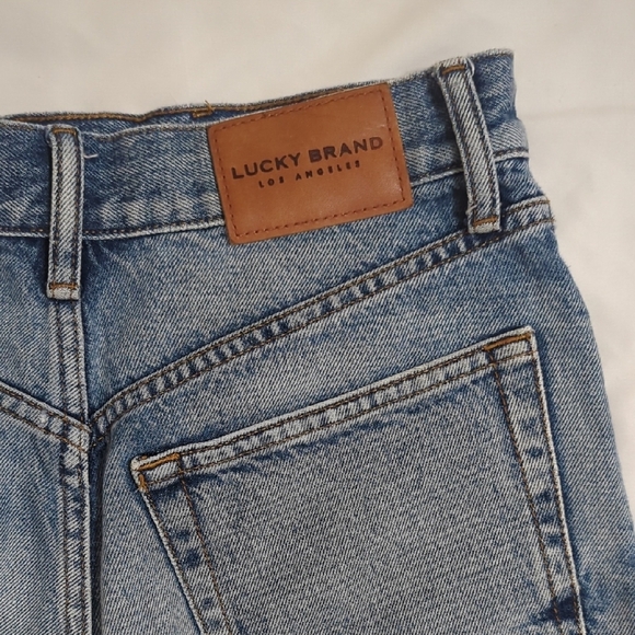 Lucky Brand Traveler Jean Short, Color Unlimited Ct Size 4/27 - Picture 11 of 15
